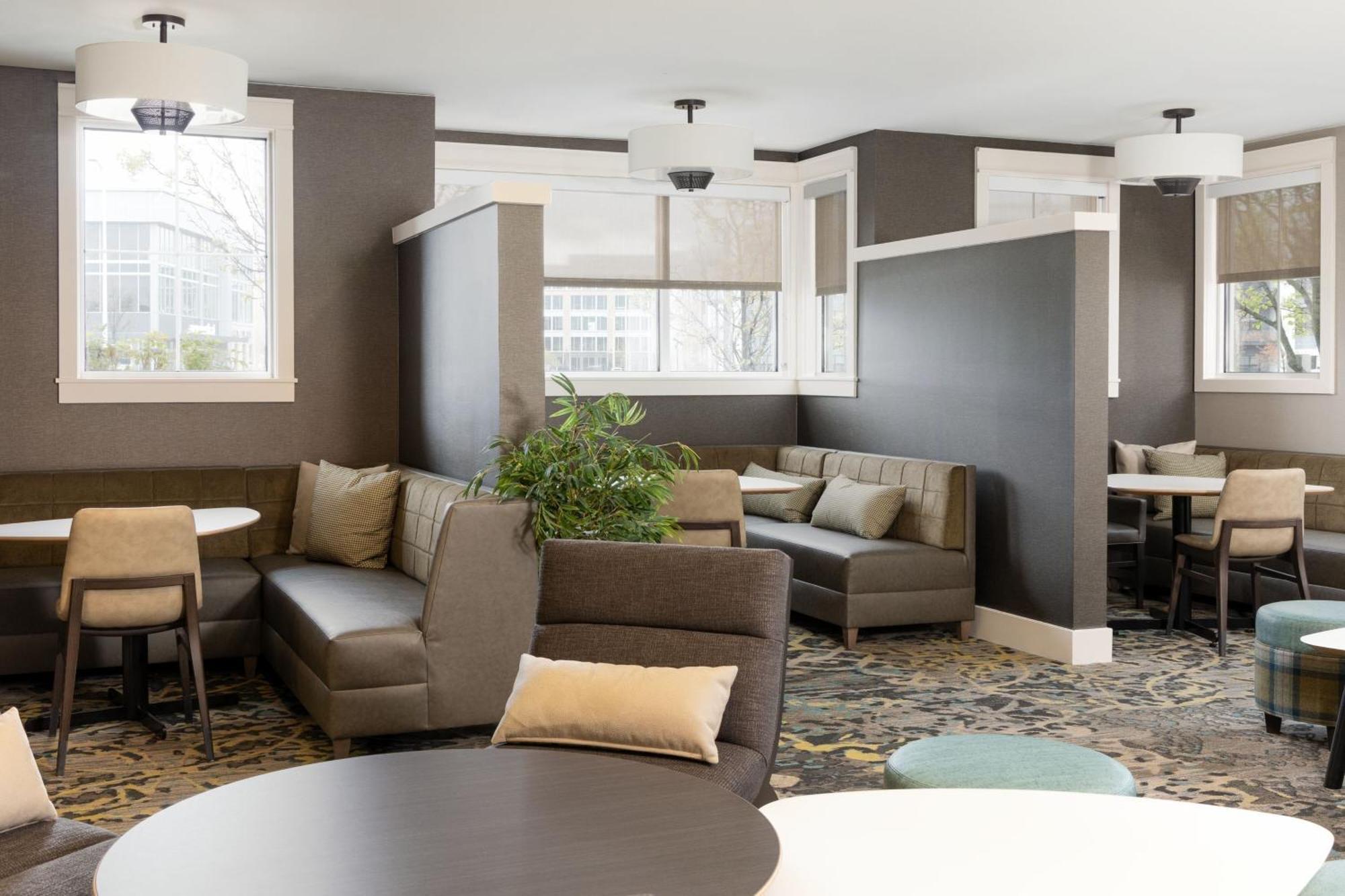 Residence Inn By Marriott Columbus Polaris Экстерьер фото