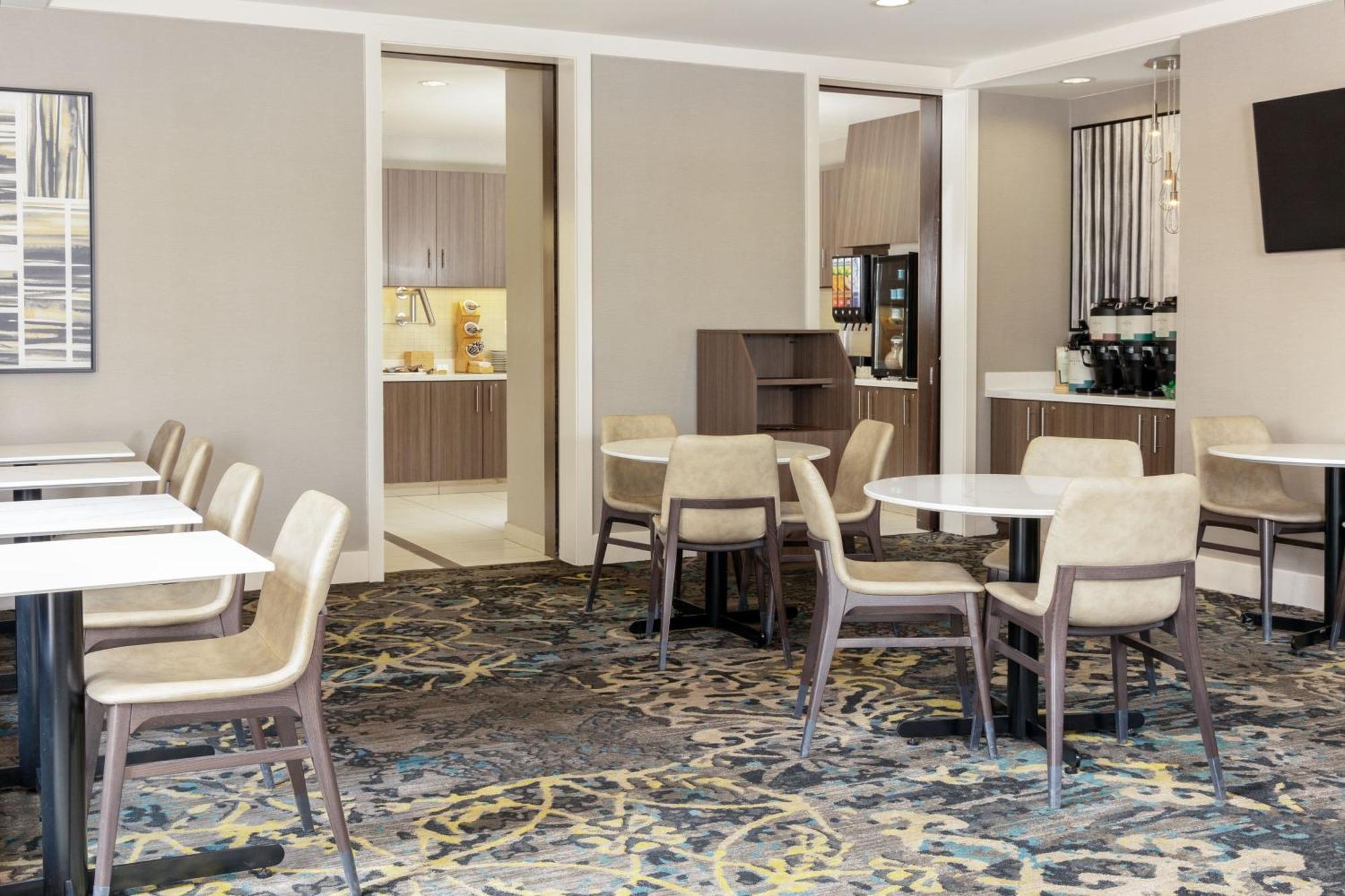 Residence Inn By Marriott Columbus Polaris Экстерьер фото