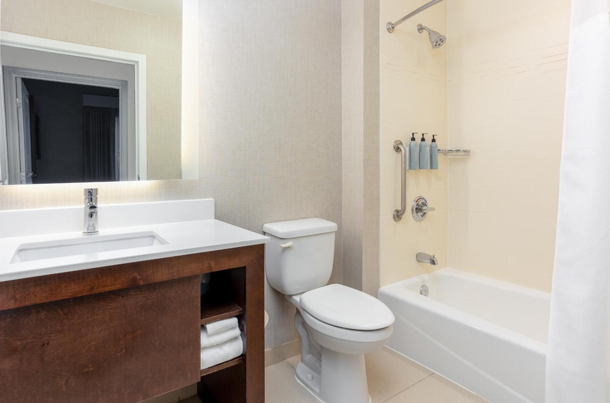 Residence Inn By Marriott Columbus Polaris Экстерьер фото